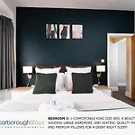 - Ashville - 5 Bedroomed House - Sleeps 9 Holiday home Scarborough