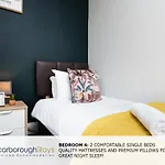 - Ashville - 5 Bedroomed House - Sleeps 9 Holiday home *