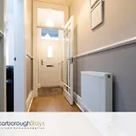 - Ashville - 5 Bedroomed House - Sleeps 9 Holiday home