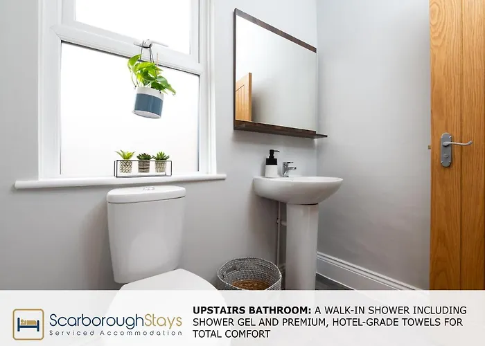 - Ashville - 5 Bedroomed House - Sleeps 9 * Scarborough