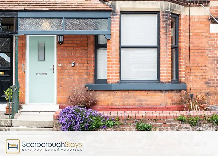 Vakantiehuis - Ashville - 5 Bedroomed House - Sleeps 9 Scarborough