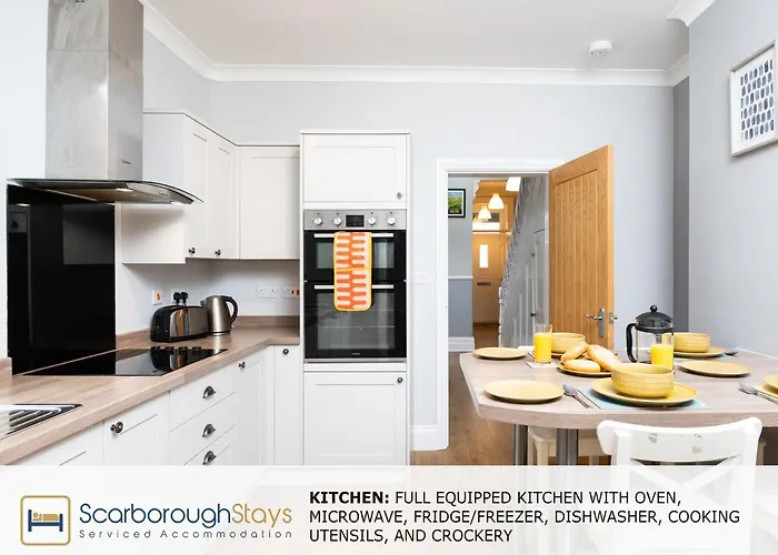 - Ashville - 5 Bedroomed House - Sleeps 9 Vakantiehuis *