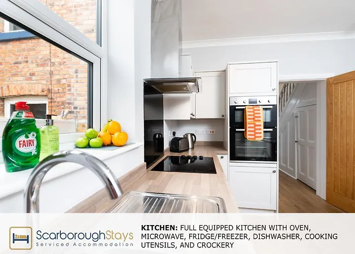 Vakantiehuis - Ashville - 5 Bedroomed House - Sleeps 9 Scarborough