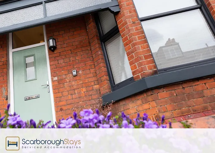 Vakantiehuis - Ashville - 5 Bedroomed House - Sleeps 9 Scarborough