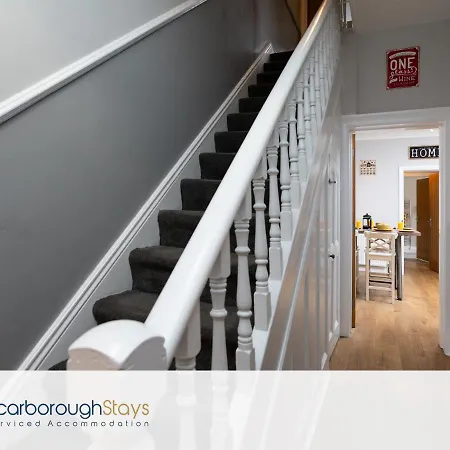 Semesterbostad - Ashville - 5 Bedroomed House - Sleeps 9