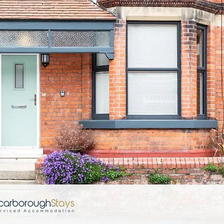 Semesterbostad - Ashville - 5 Bedroomed House - Sleeps 9 Scarborough